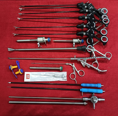 18nos set chirurgia - -,